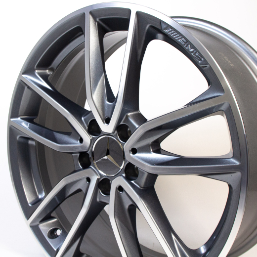 Jeu de jantes AMG 19 pouces A-Class W177 gris titane 5 doubles branches Original Mercedes-Benz | A17740117007X21-B