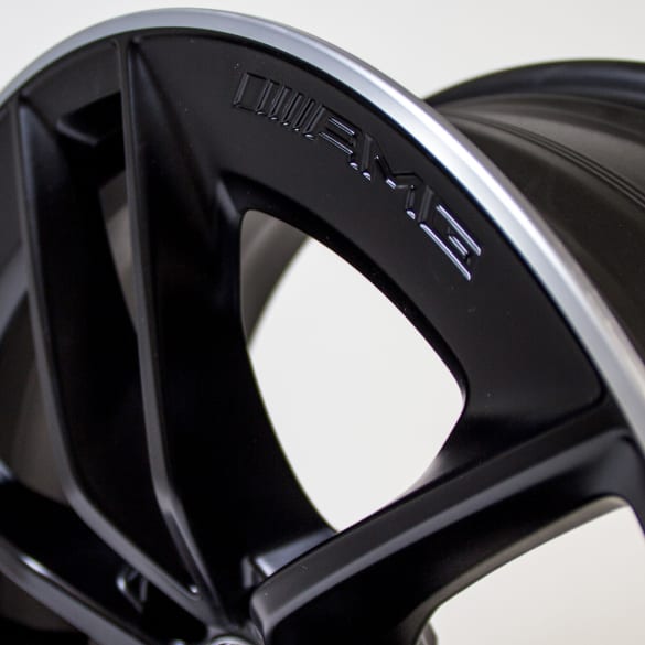 53 AMG 20 inch velgen E-Klasse 213 zwart mat Origineel | A2134014900/5000-7X71