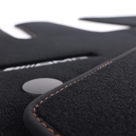 Alfombrillas AMG de velour para G-Klasse W465 negro bronce, 4 piezas, Original Mercedes-Benz | A4656806301 8H36