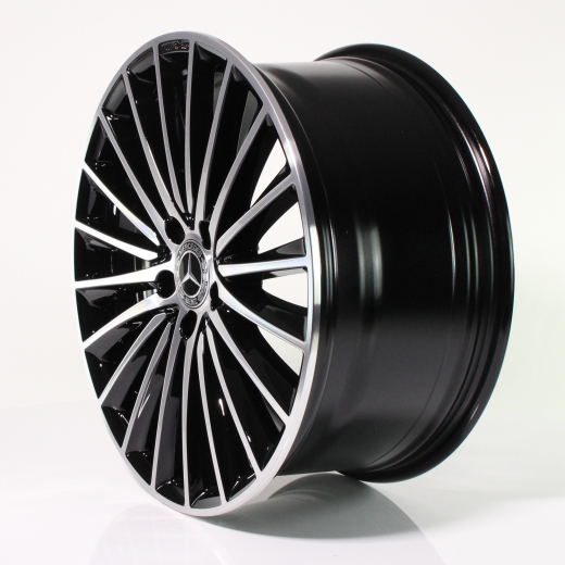 Llantas AMG de 19 pulgadas Clase C W206/S206 Original Mercedes-Benz | A2064011900/2000-7X23
