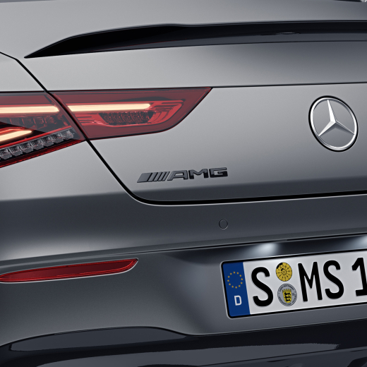 Logo AMG negro CLA 118 Original Mercedes-Benz | A1188173100