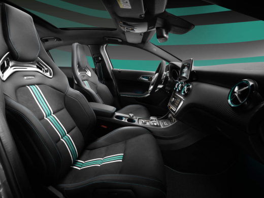 Buses d’aération Classe A A45 AMG Petronas Edition W176  | W176-pretrolgrün-Luftdüsen