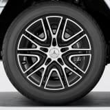 Set di cerchi AMG 20 pollici G-Klasse W465 a 10 razze nero Original Mercedes-Benz