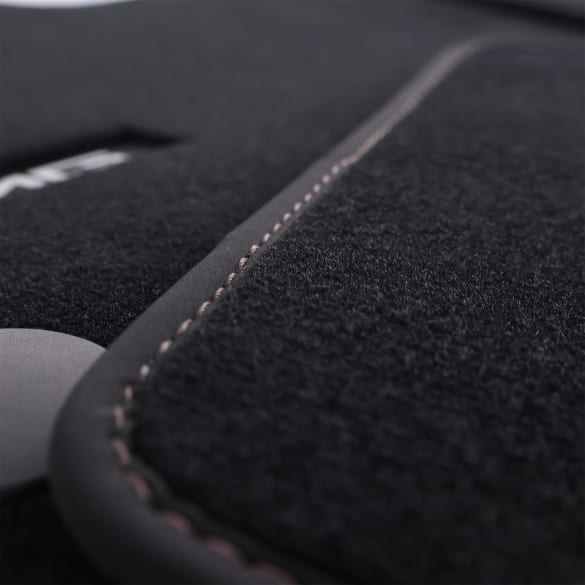 AMG Veloursmatten Fußmatten G-Klasse W465 schwarz dark tobacco 4-teilig Original Mercedes-Benz | A4656806301 8J60