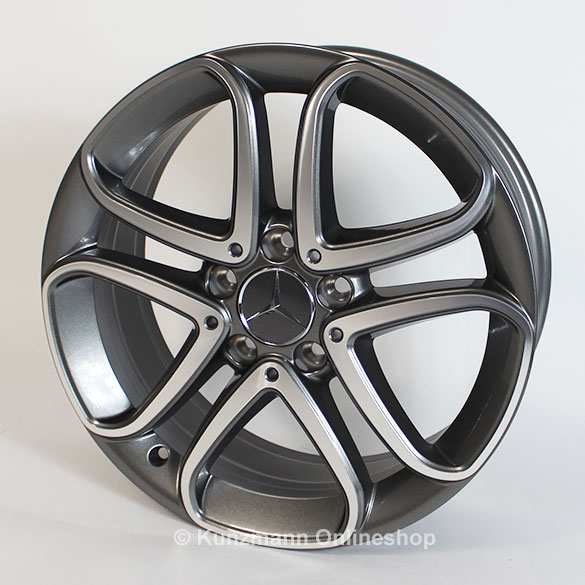 Originele Mercedes-Benz 17 inch 5-dubbele-spaak velgenset B-Klasse W246