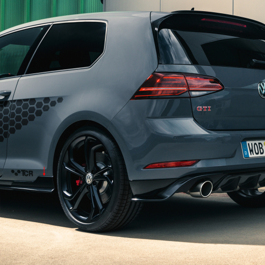 Bas de caisse TCR Golf 7 GTI Original Volkswagen | G7-GTI-TCR-Side