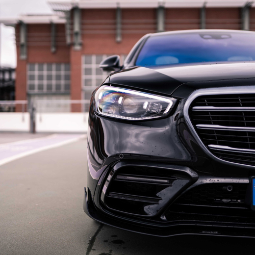 Classe S W223 / V223 éléments avant BRABUS avec éclairage LED de repérage | 223-230-00