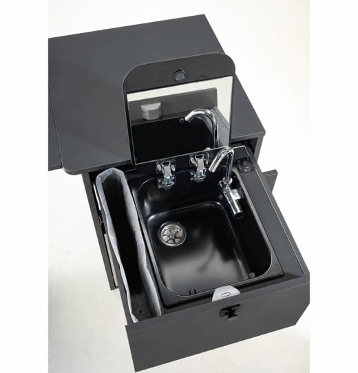 Modulo sanitario mobile: Brummi SANI tower Actros L Midnight antracite | Brummi-SANI-tower-Midnight