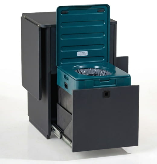 Modulo sanitario mobile: Brummi SANI tower Actros L Midnight antracite | Brummi-SANI-tower-Midnight