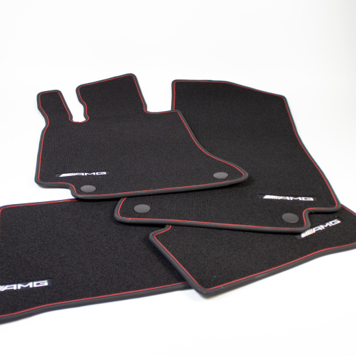 Juego de alfombrillas Red Cut AMG C-Klasse W205 S205 negro Original Mercedes-Benz | A2056806105 9G63