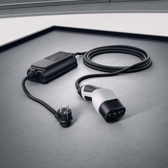 charging cable for household socket type E/F / Mode 2 / 5m 8A / genuine Mercedes-Benz