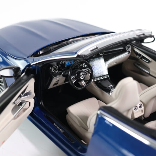 Modelo 1:18 CLE A236 Cabrio azul espectral Original Mercedes-Benz | B66960653