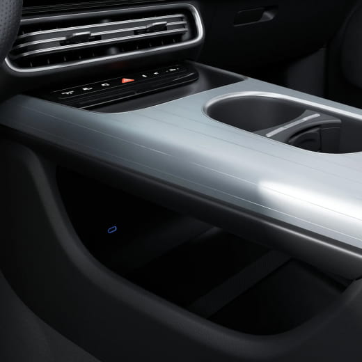 Élément décoratif console centrale CLA C178 aluminium brossé clair | A1746806000-C178