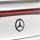 Estrella Mercedes cromada negra portón trasero EQC N293 Mercedes-Benz