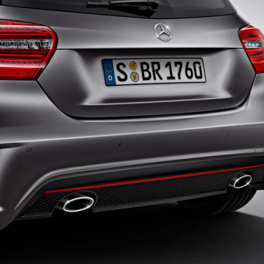 A 250 Sport | diffuseur AMG incluant baguette décorative rouge | Classe A W176 | Original Mercedes-Benz | A1768804840