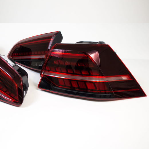 Pilotos traseros LED VW Golf 7 R facelift, luces traseras originales Volkswagen | 5G1052200C-Satz