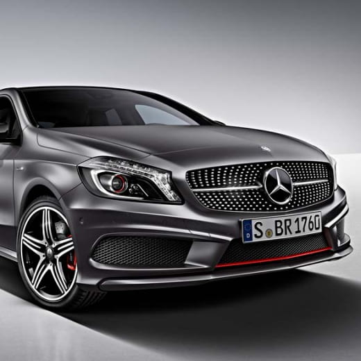 Parrilla original Mercedes-Benz | moldura roja | AMG Styling | W176 | W176-AMG-Gitter