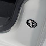 Placca G-Klasse STRONGER THAN THE 1980s bianco crema Originale Mercedes-Benz