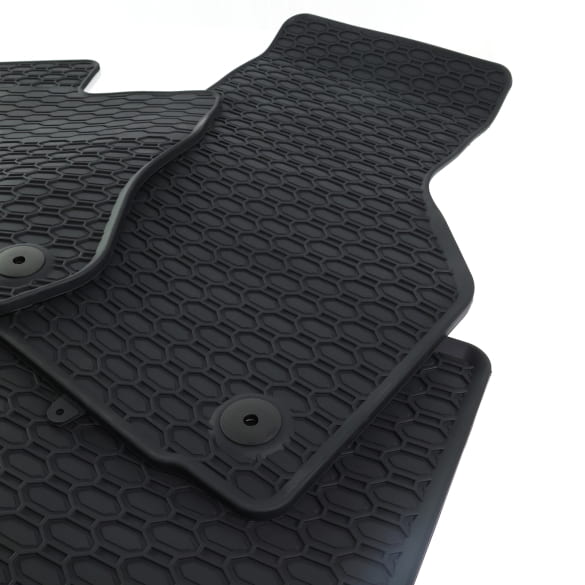 Gummifußmatten Plus Passat B9 4-teilig Schwarz Original VW | 3J1061551 041 Gummifußmatten Plus Passat B9 4-teilig Schwarz Original VW | 3J1061551 041