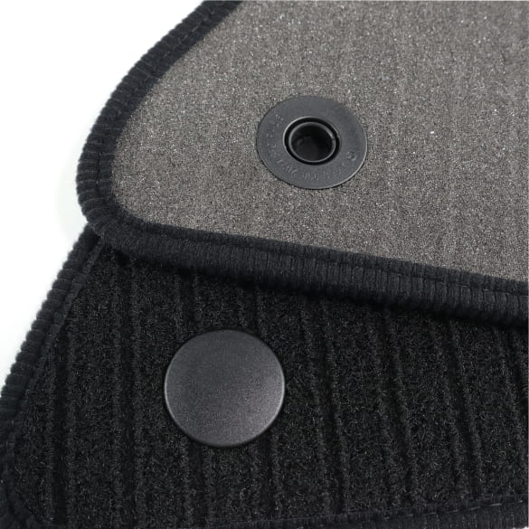 Ripsmatten Fußmatten vorne schwarz CLE A236 C236 Original Mercedes-Benz | A2066803002 9G32-236 Ripsmatten Fußmatten vorne schwarz CLE A236 C236 Original Mercedes-Benz | A2066803002 9G32-236