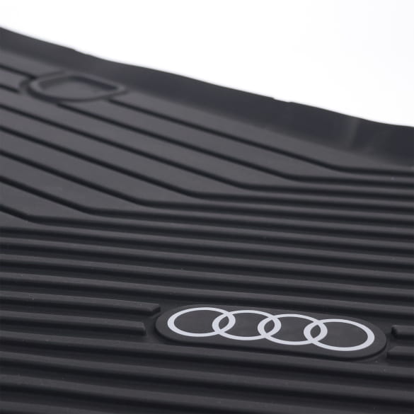 Kofferraumschale Audi A5 B10 FU PHEV schwarz | 8B3061180A Kofferraumschale Audi A5 B10 FU PHEV schwarz | 8B3061180A