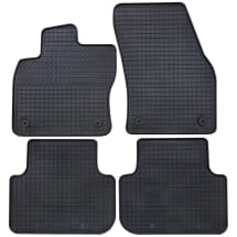 Petex Rubber floor mats VW Tiguan II 4-piece black | 63810-Tiguan