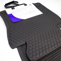 Volkswagen car rubber floor mats Golf 5 & 6 original in black | 1K1061502A 82V