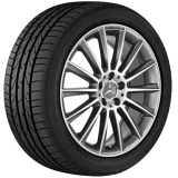 Jeu de jantes AMG 19 pouces à multibranches, gris titane, GLA X156, Original Mercedes-Benz