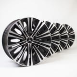 Kit de jantes 18 pouces CLA 118 roue 10 branches noir brillant tourné Original Mercedes-Benz