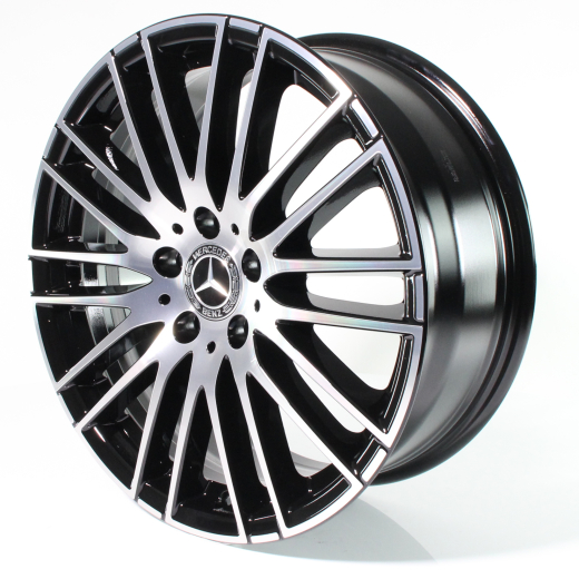 Jantes d’origine Mercedes-Benz 18 pouces Classe C 206 noir | A2064014900/5000-7X23