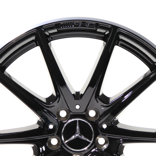 Juego de llantas AMG de 19 pulgadas Night Edition Clase E | A2134017300/7400-7X72-W213
