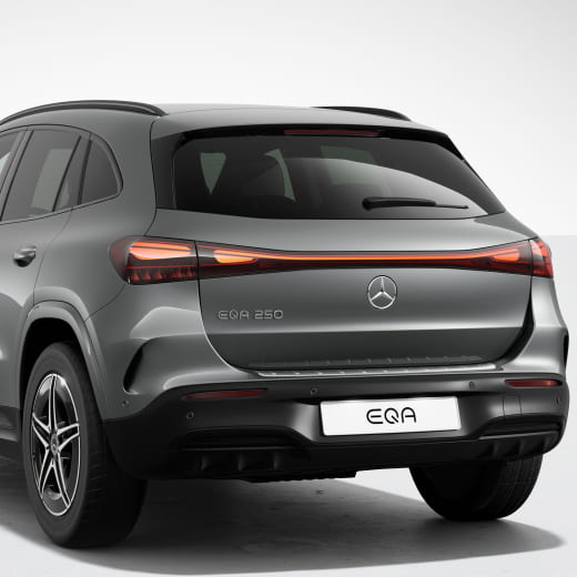 Feu arrière LED central EQA H243 facelift origine Mercedes-Benz | A2439069800