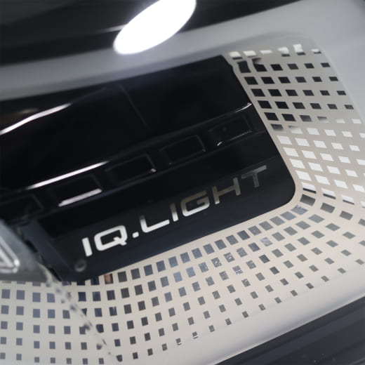 Pilotos traseros LED ahumados Golf 8 IQ.Light Original Volkswagen | 5H1052200B-B
