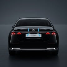 LED Rückleuchte Heckleuchte Mitte Heckklappe E-Klasse Limousine W214 | A2149060401