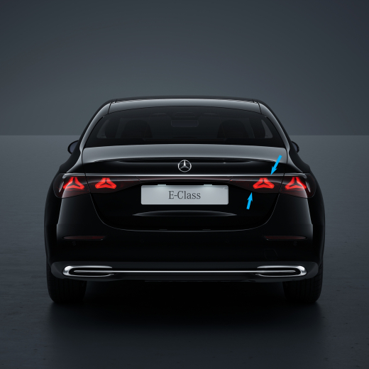 LED Rückleuchte Heckleuchte Rechts Innen E-Klasse Limousine W214 | A2149065402