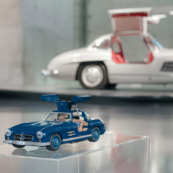 Mattel Brick Shop Hot Wheels Mercedes-Benz 300 SL HWW25 | 227.22189