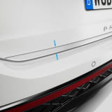 Profilo protettivo portellone VW Passat B9 Variant effetto cromato Original Volkswagen