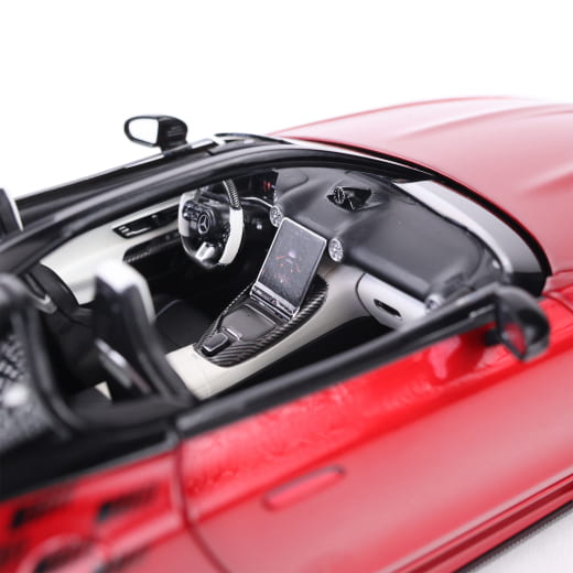 Modelauto 1:18 AMG Purespeed LeMans Rood Origineel Mercedes-AMG | B66960669