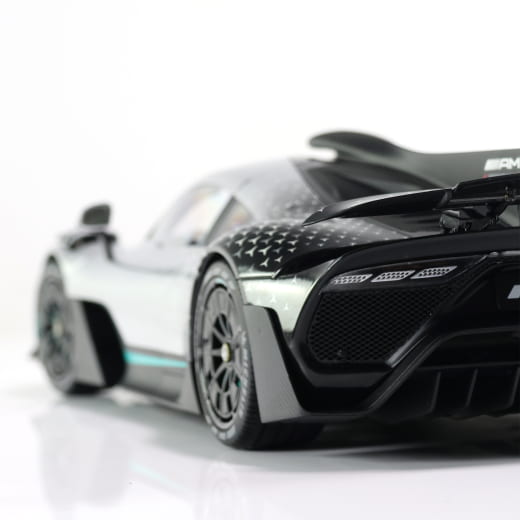 Modellino auto 1:12 Mercedes-AMG ONE C298 argento Original Mercedes-AMG | B66961044