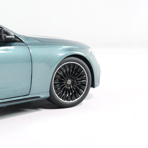 Modellino auto 1:18 Classe E W214 berlina verde argento Original Mercedes-Benz | B66961118