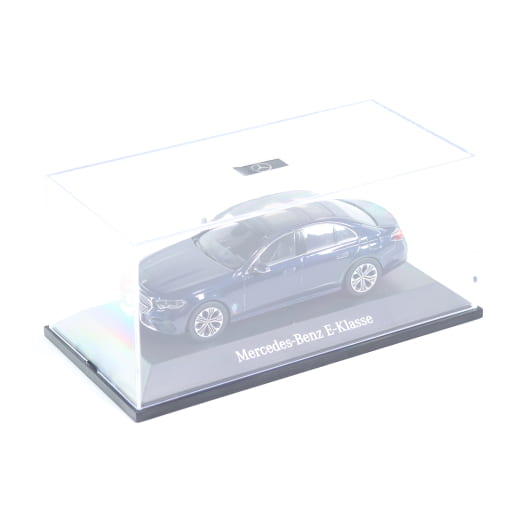 Modellino auto 1:43 Classe E W214 blu nautico Original Mercedes-Benz | B66961117