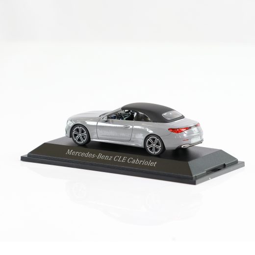 Modellino auto 1:43 CLE A236 Cabrio Manufaktur grigio alpino uni Original Mercedes-Benz | B66960652