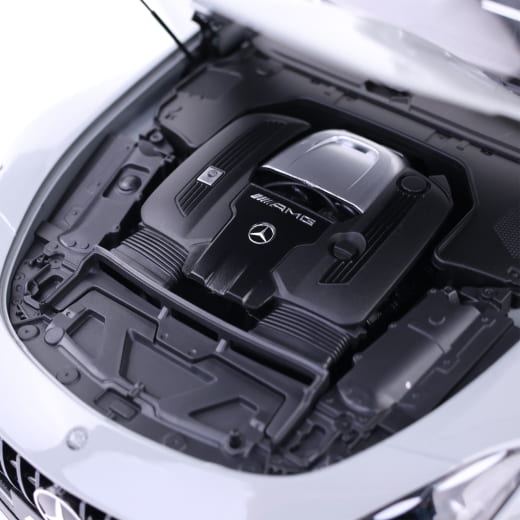 Modelo a escala 1:12 AMG GT 63 Gris Original Mercedes-AMG | B66961435