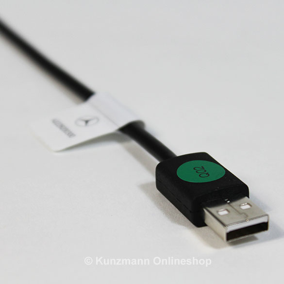 Mercedes apple lightning #2