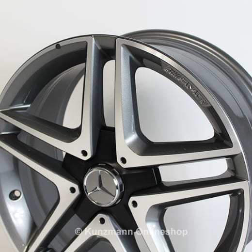 Juego de llantas AMG 18 pulgadas Clase A W176 5 radios dobles del A45 AMG en gris titanio | A17640100007X21-A
