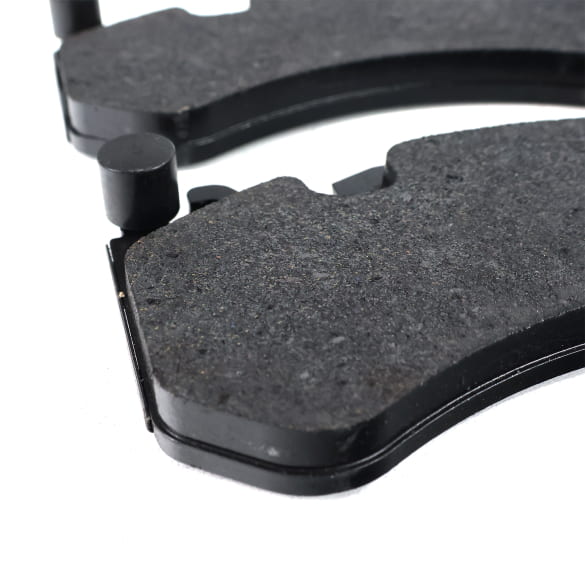 front brake pads C63 AMG W204 P30 | genuine Mercedes-Benz | A0004206404 front brake pads C63 AMG W204 P30 | genuine Mercedes-Benz | A0004206404