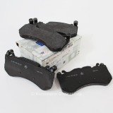 AMG front brake pads set | CLS 63 AMG C218 | Genuine Mercedes-Benz