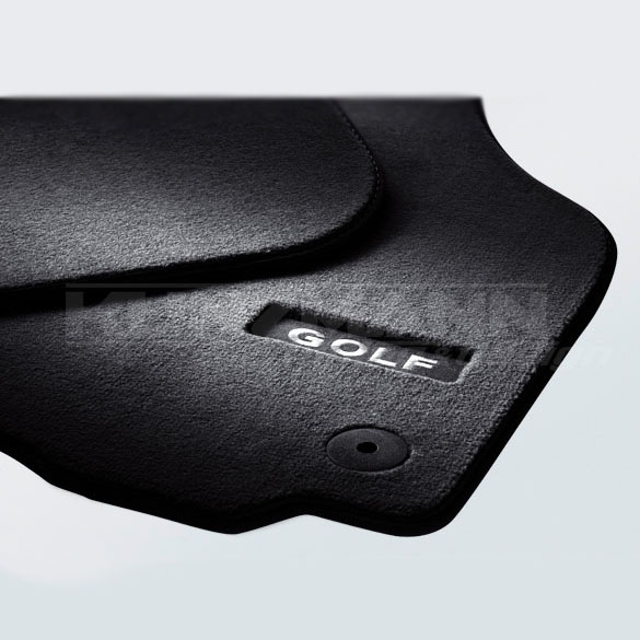 VW Golf 6 velours automatten Premium met opschrift GOLF