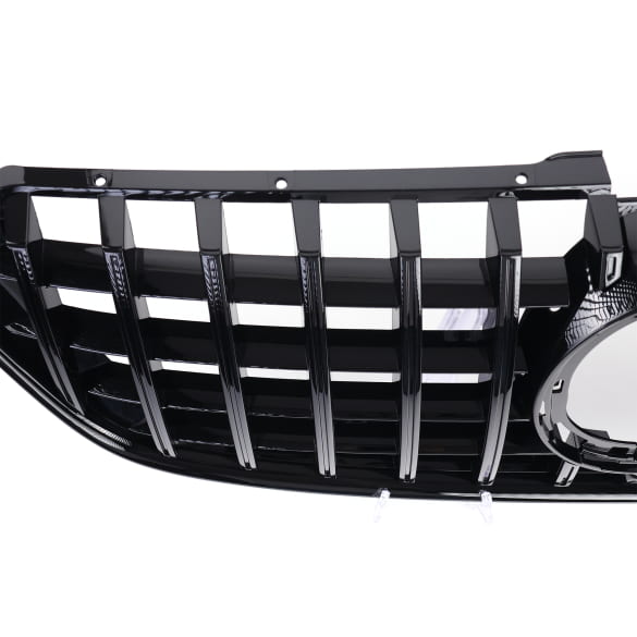 Panamericana radiator grille V-Class W447 facelift 1 black CHROMETEC | V-447-PA-KG-FL-S-AMG