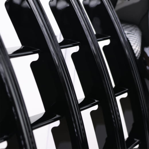 Panamericana radiator grille V-Class W447 facelift 1 black CHROMETEC | V-447-PA-KG-FL-S